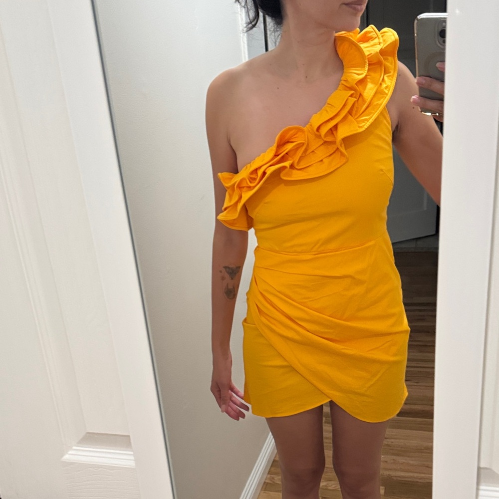 Mango One-Shoulder Ruffle Mini Dress in Orange - Picture 4 of 7